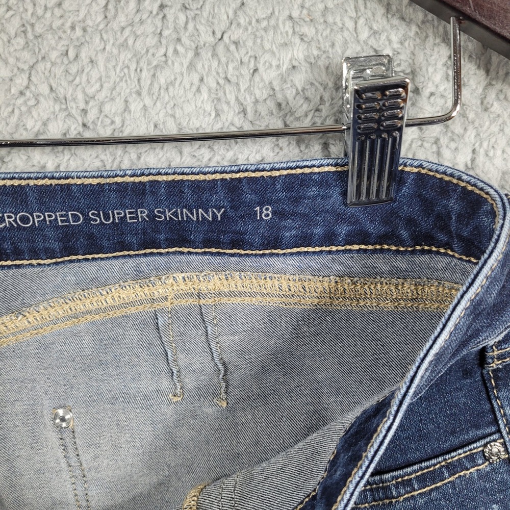 Jennifer Lopez Womens Jeans Size 18 Cropped Super Skinny Distressed Denim - Picture 3 of 8